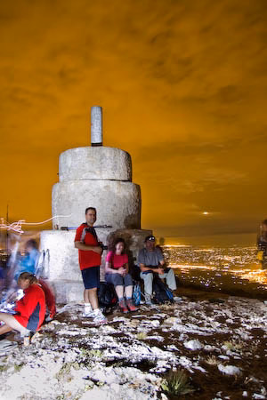 Crevillent marcha a la vella nocturna senderismo