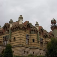 Cantabria comillas gaudi