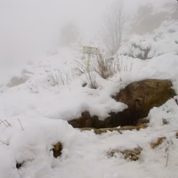 Montcabrer paisaje fuente nieve
