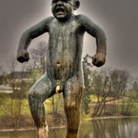 Escandinavia estatua oslo retrato urbano viaje vigueland