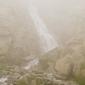 28_-_cascada_niebla_pirineos_senditos