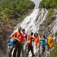 Asun cascada espigantosa paisaje pirineos raul senditos