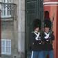 08_-_amalienborg_copenhague_escandinavia_viaje_guardias_palacio_urbano