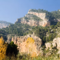 Canyon jucar paisaje montanya senderismo