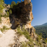 Canyon jucar paisaje montanya senderismo
