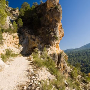 Canyon jucar paisaje montanya senderismo