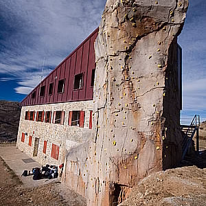 Escalada presas refugio rocodromo
