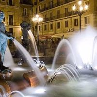 Estatuas fuente de neptuno plaza de la virgen urbana valencia