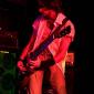 16_-_concierto_elloco_mateo_emergenza_guitarra_retrato_the_carminers
