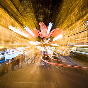 Plaza de la reina trafico urbana valencia zooming