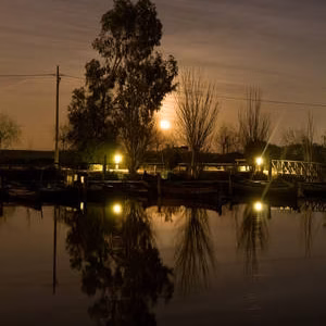 Albufera canal nocturna paisaje puerto catarroja