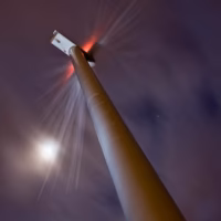 Bunol energia eolica eolico luna molino nocturna viento