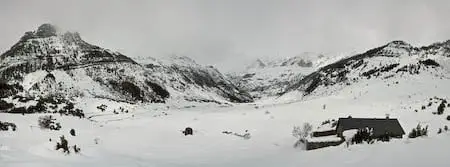 circo de la larri, refugio pastores