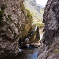 Montana paisaje rio ruta del cares senderismo