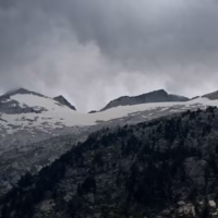 Aneto glaciar paisaje