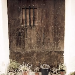 Ain pueblo interior puerta urbano