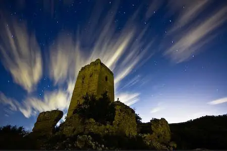 Fotografia nocturna en Llombai, castillo de Alédua 4