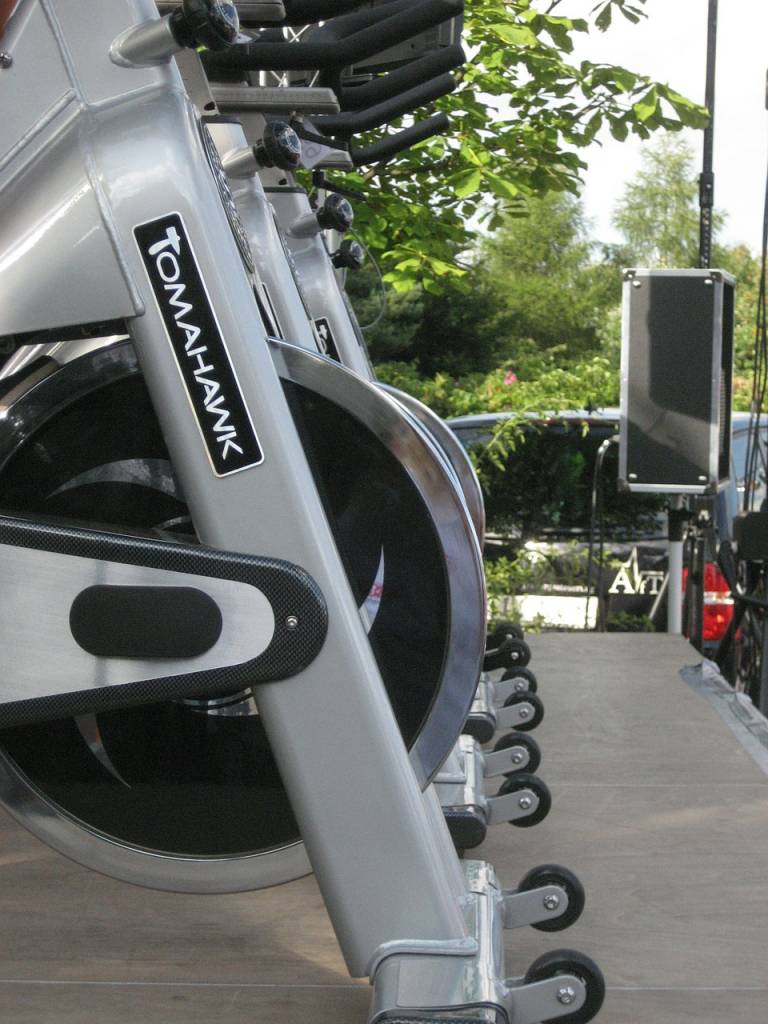 Bicicletas Indoor: cuál elegir, consejos y trucos para hacer Spinning en casa 1